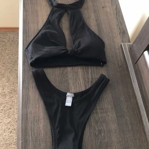 🔥FINAL BOGO Aerie keyhole Black Bikini